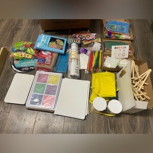 Colorful Arts & Craft Supplies Set painting white board build puppets constructi